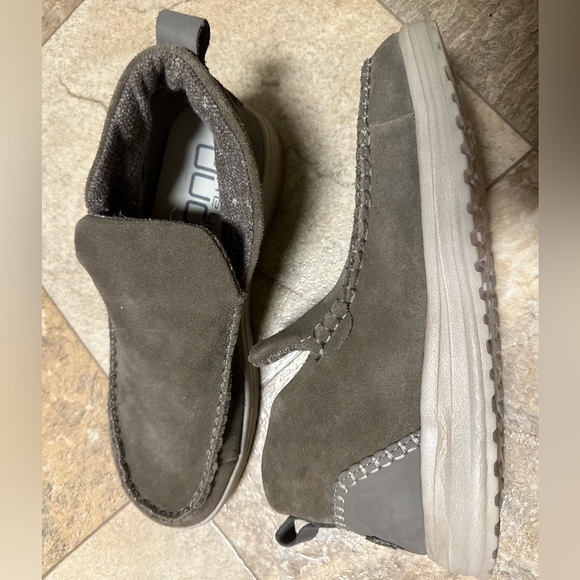 Shoes - Ladies hey dude booties